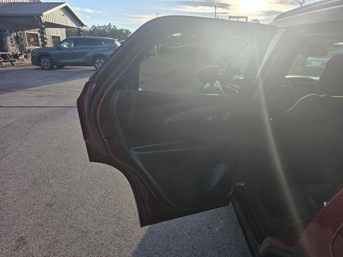 Used 2023 Chevrolet TrailBlazer LT w/ Convenience Package image 8