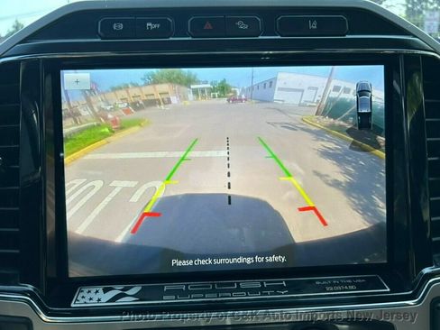 Used 2022 Ford F250 Lariat w/ Tremor Off-Road Package AWD/4WD image 56