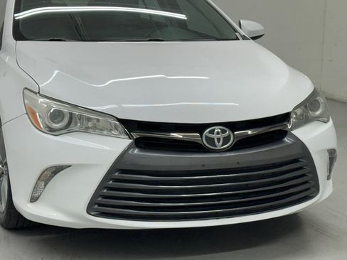 Used 2017 Toyota Camry SE image 45