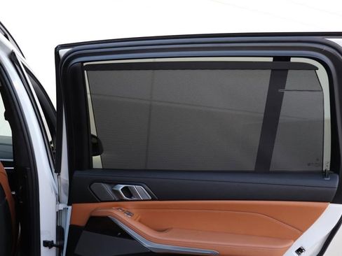 Used 2021 BMW X7 xDrive40i w/ M Sport Package image 75