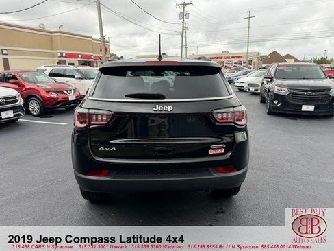 Used 2019 Jeep Compass Latitude w/ Popular Equipment Group AWD/4WD image 6