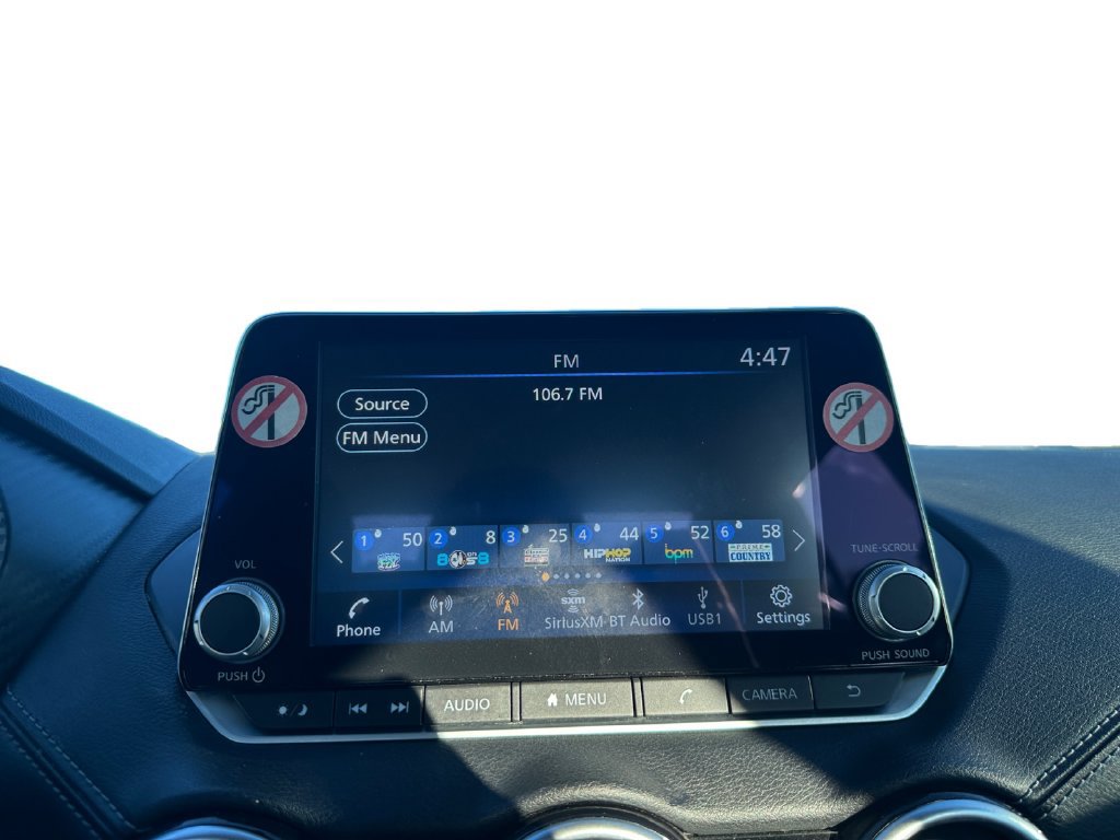 Used 2025 Nissan Sentra SV FWD image 18