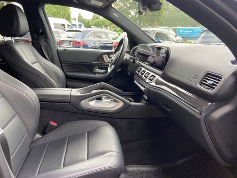 Certified 2022 Mercedes-Benz GLS 450 4MATIC image 25