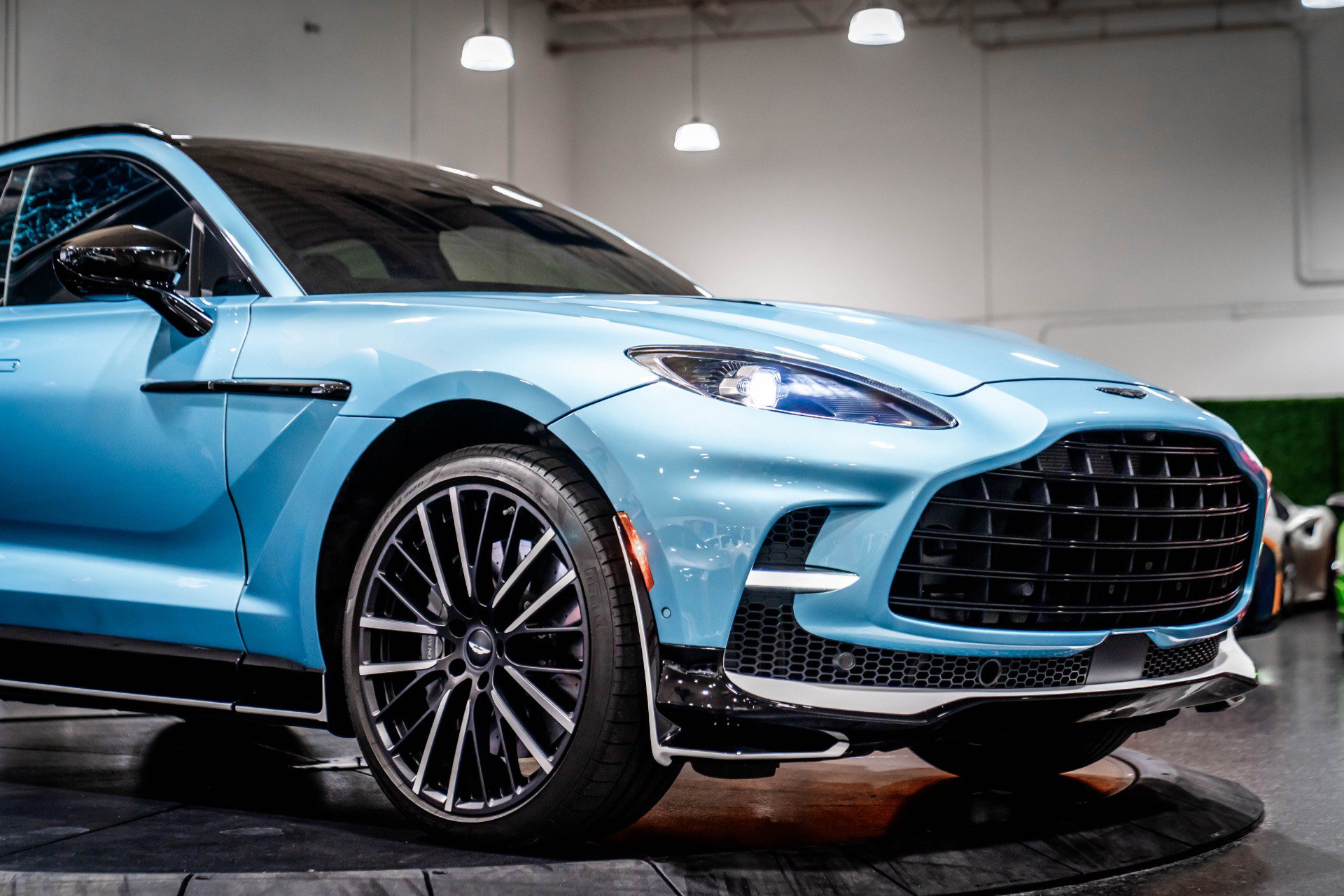 Used 2023 Aston Martin DBX 707 AWD/4WD image 13