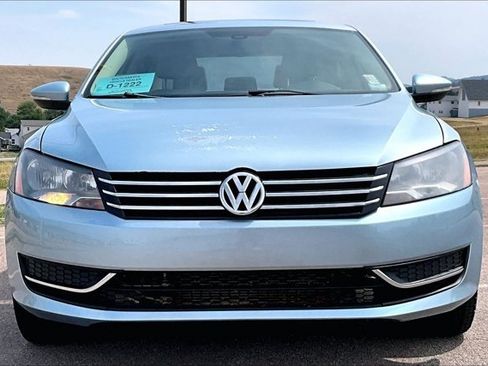Used 2012 Volkswagen Passat 2.5 SE FWD image 2