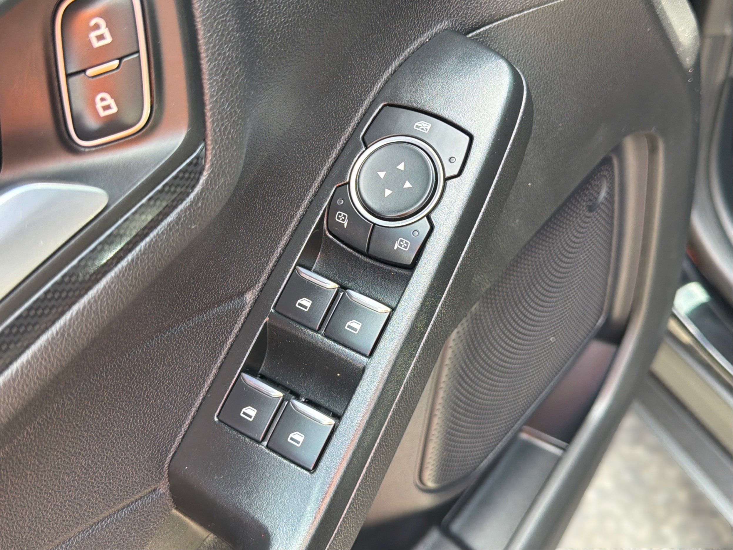 Used 2023 Ford Escape ST-Line w/ Tech Pack #1 AWD/4WD image 29