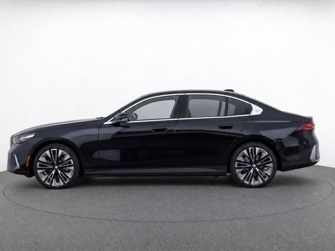 Used 2025 BMW 530i RWD image 32