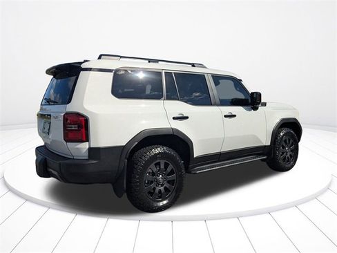 Used 2024 Toyota Land Cruiser image 16