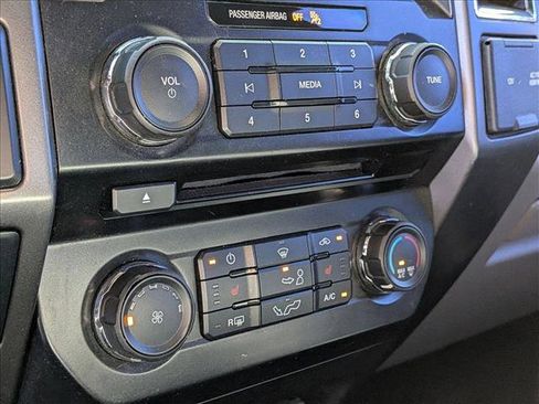 Used 2016 Ford F150 XLT w/ Equipment Group 302A Luxury image 9