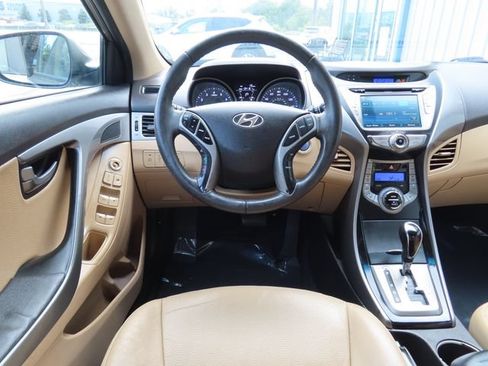 Used 2013 Hyundai Elantra Limited w/ Technology Pkg FWD image 14