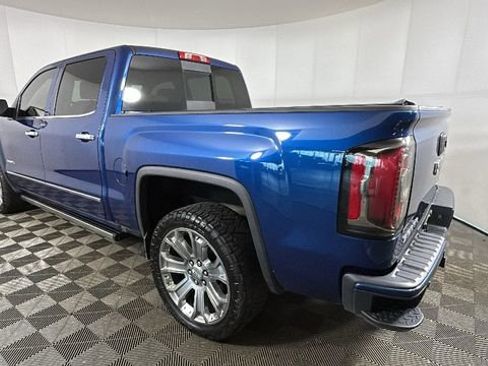 Used 2017 GMC Sierra 1500 Denali w/ Denali Ultimate Package AWD/4WD image 5