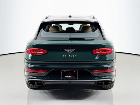 Certified 2025 Bentley Bentayga AWD/4WD image 7