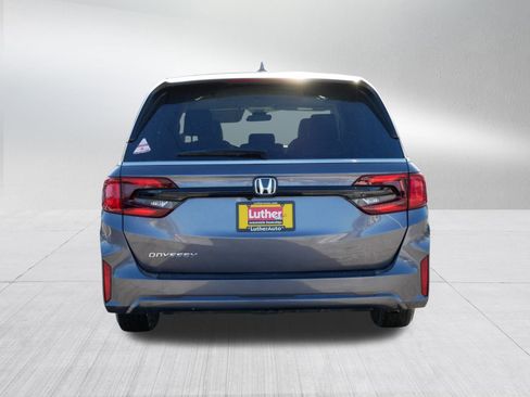 Certified 2026 Honda Odyssey EX-L image 6