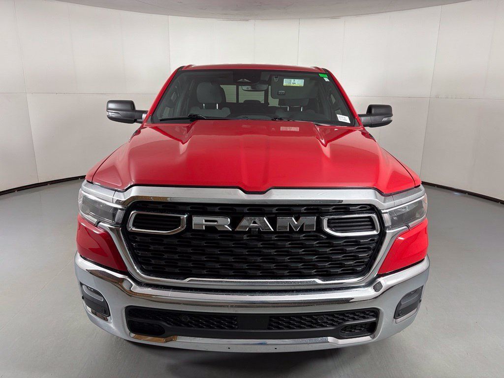 Used 2025 RAM 1500 Big Horn AWD/4WD image 3