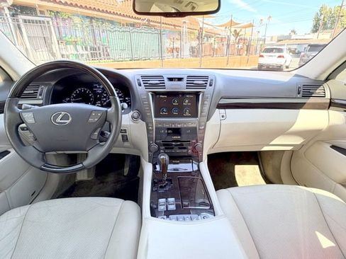 Used 2009 Lexus LS 460 L RWD image 22