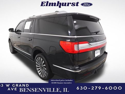 Used 2021 Lincoln Navigator L Reserve image 3
