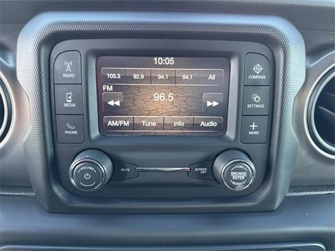 Used 2020 Jeep Gladiator Sport w/ Quick Order Package 24S image 18
