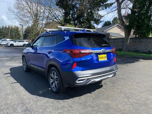 Used 2021 Kia Seltos EX AWD/4WD image 3