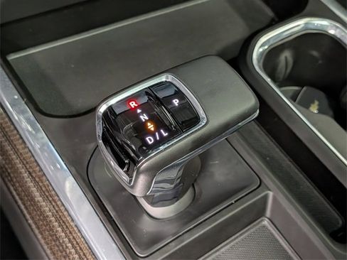 Used 2023 Chevrolet Silverado 1500 RST image 28