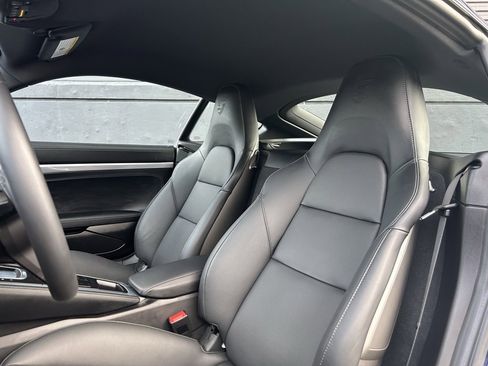 Certified 2025 Porsche 718 Cayman S image 5