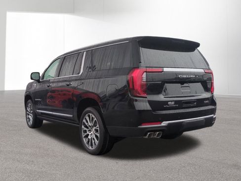 New 2026 GMC Yukon XL Denali w/ Sun & Power Step Package AWD/4WD image 7