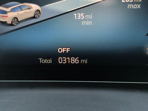 Used 2026 BMW iX xDrive60 w/ M Sport Package image 15