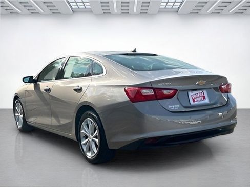 Used 2024 Chevrolet Malibu LT image 6