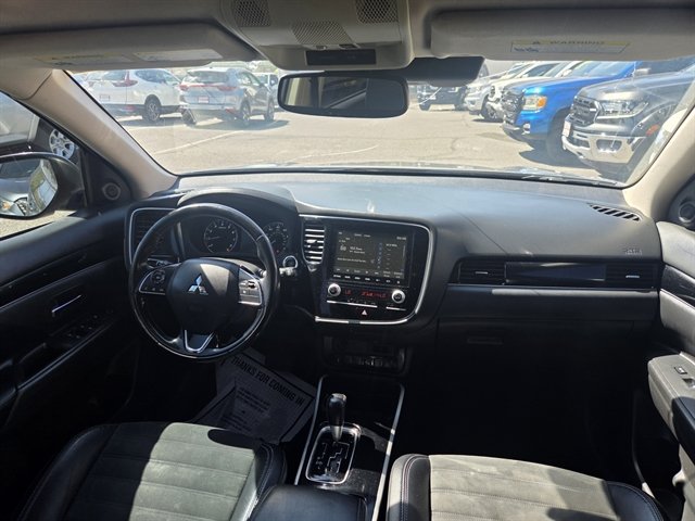 Used 2020 Mitsubishi Outlander SE FWD image 5