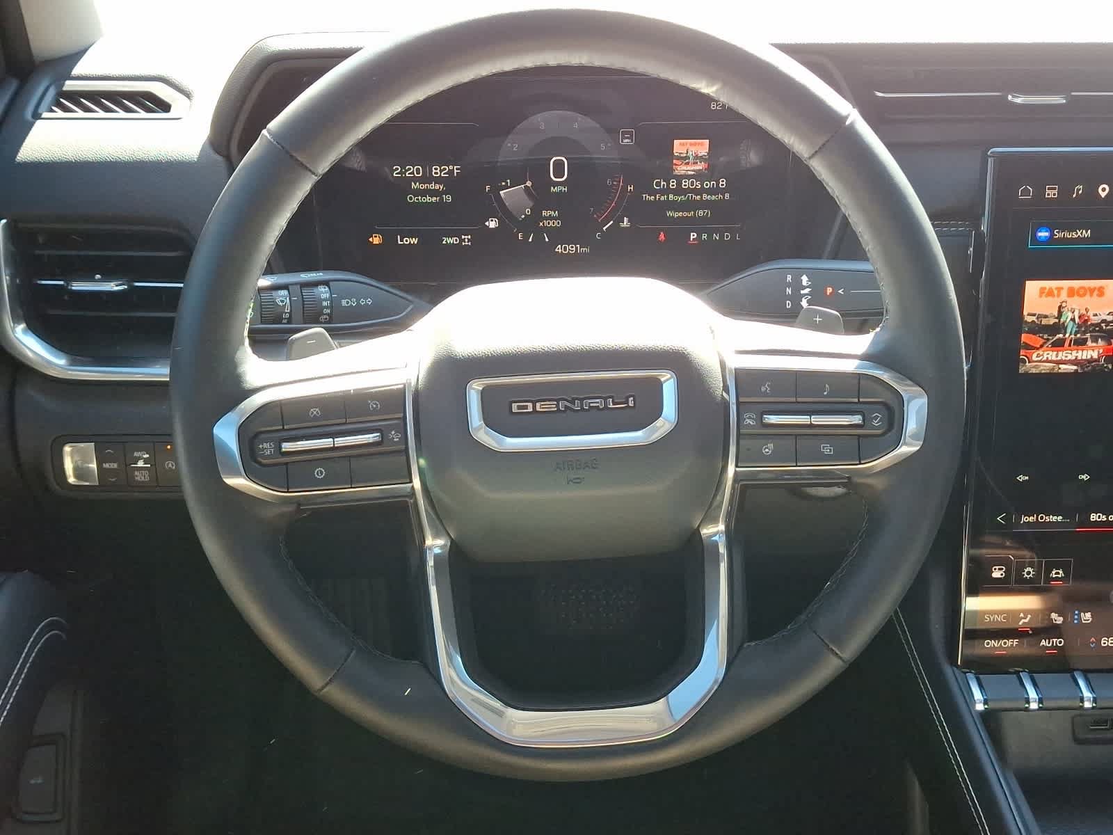Used 2026 GMC Terrain Denali AWD/4WD image 21