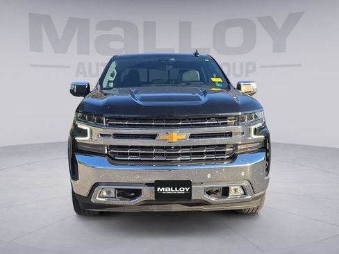 Used 2022 Chevrolet Silverado 1500 LTZ w/ Technology Package AWD/4WD image 8