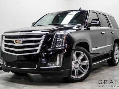 Used 2019 Cadillac Escalade Luxury