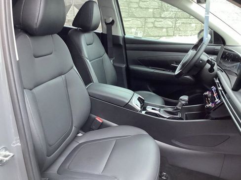 Certified 2025 Hyundai Tucson SEL image 19