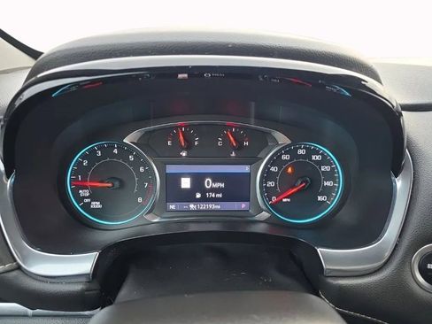 Used 2023 Chevrolet Traverse LT w/ LT Premium Package image 24