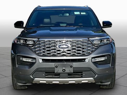Used 2022 Ford Explorer Platinum w/ Equipment Group 601A AWD/4WD image 4