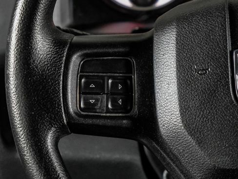 Used 2018 RAM 2500 Tradesman w/ Chrome Appearance Group AWD/4WD image 17