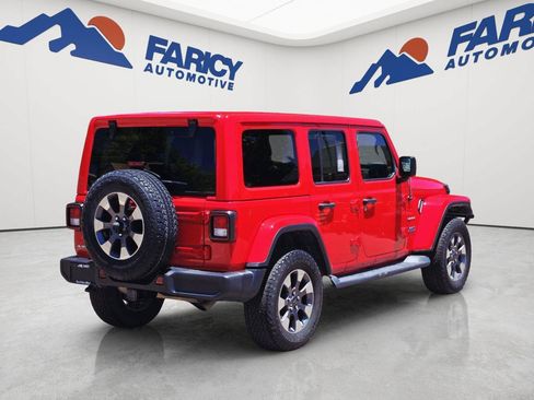 Used 2020 Jeep Wrangler Unlimited Sahara w/ Dual Top Group AWD/4WD image 5
