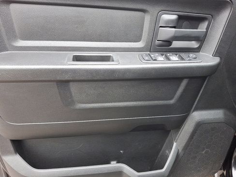 Used 2019 RAM 1500 Express w/ Express Value Package image 23