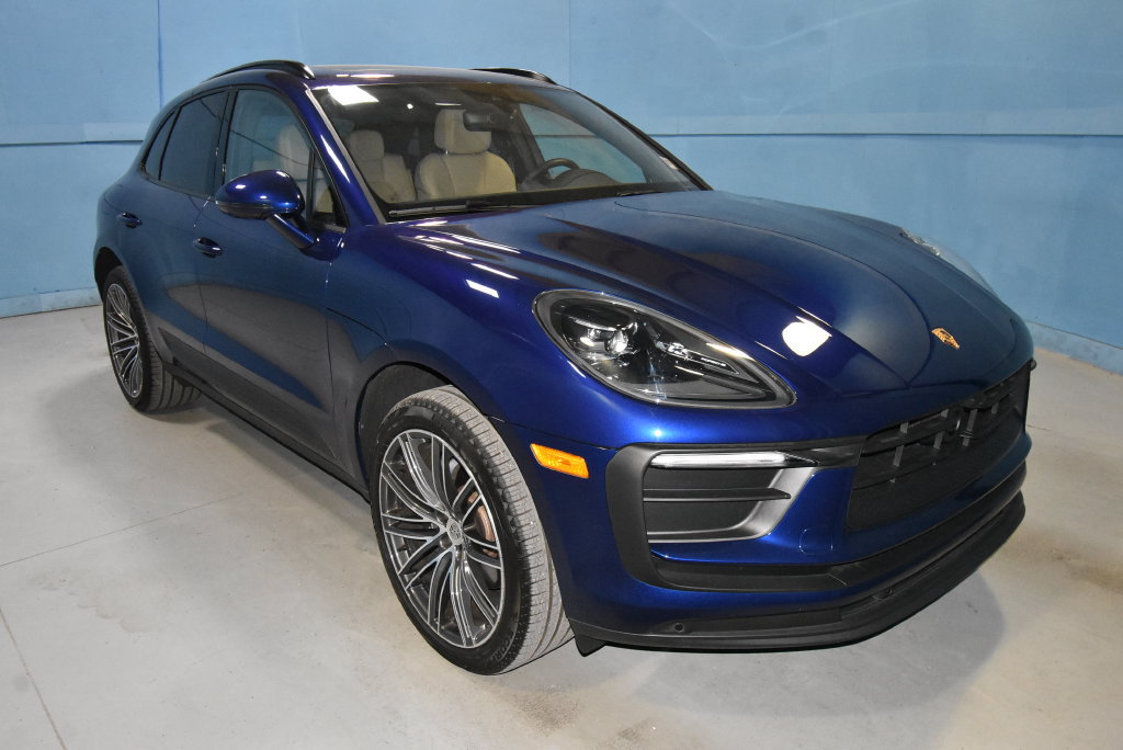 Used 2026 Porsche Macan AWD/4WD image 24