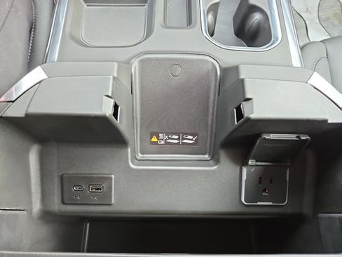 New 2025 Chevrolet Silverado 1500 LTZ w/ LTZ Convenience Package II image 21