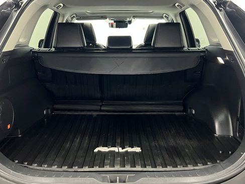 Used 2022 Toyota RAV4 Limited AWD/4WD image 19
