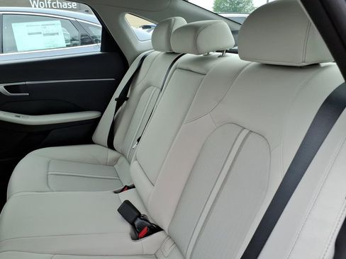 Used 2026 Hyundai Sonata SEL FWD image 10