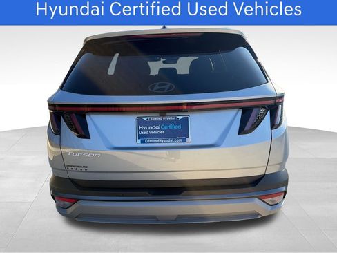 Certified 2026 Hyundai Tucson Limited FWD image 4