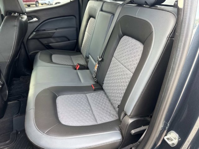 Used 2019 Chevrolet Colorado Z71 AWD/4WD image 23