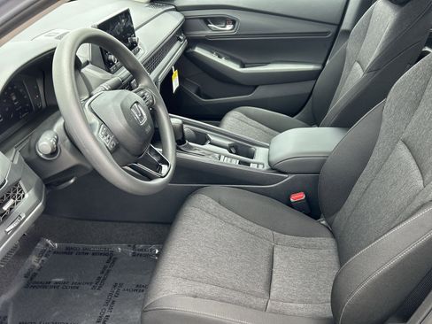 New 2025 Honda Accord SE image 13