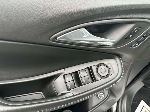 Used 2022 Buick Encore GX Essence w/ Advanced Technology Package AWD/4WD image 20