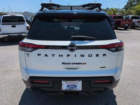 Used 2024 Nissan Pathfinder Rock Creek AWD/4WD image 5