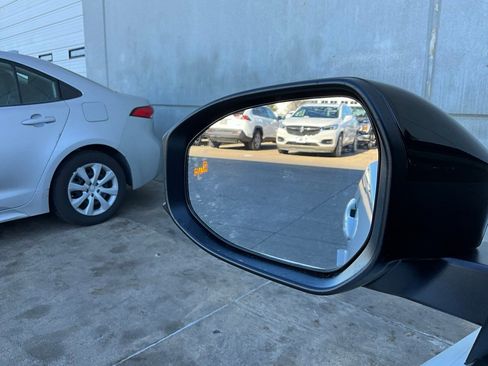 New 2026 Toyota Prius Plug-In Hybrid image 19