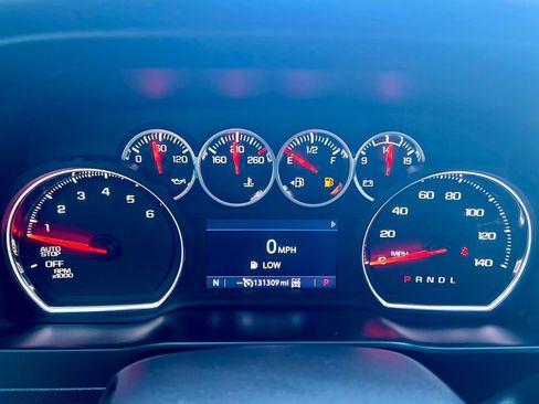 Used 2020 Chevrolet Silverado 1500 RST image 16