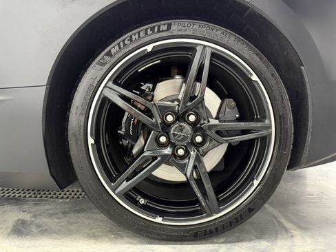 Used 2021 Chevrolet Corvette Stingray Premium Cpe w/ 3LT image 30