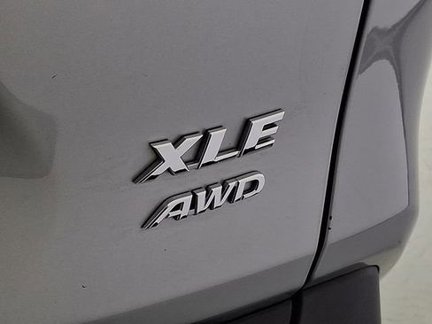 Used 2024 Toyota RAV4 XLE image 30